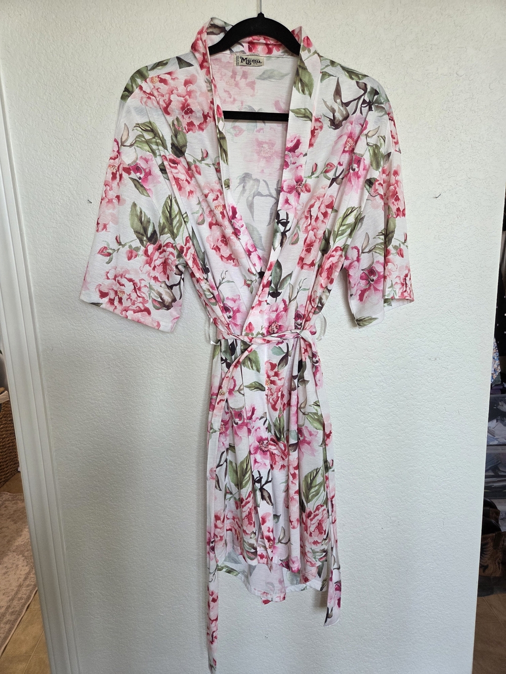 Show Me Your MuMu White Floral Wrap Robe with Pink Blooms